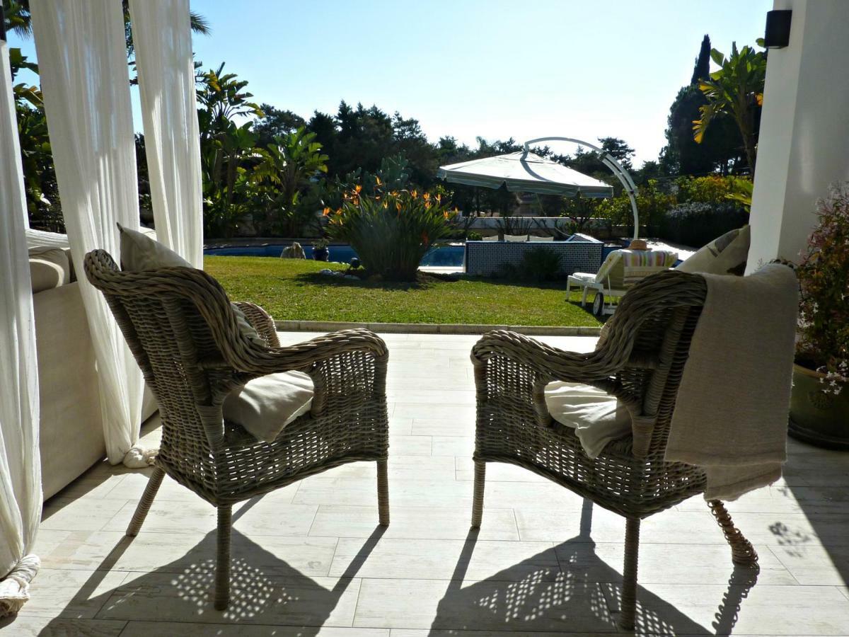 Villa Breeze Boutique Guest Rooms, Marbella Sitio de Calahonda Bagian luar foto