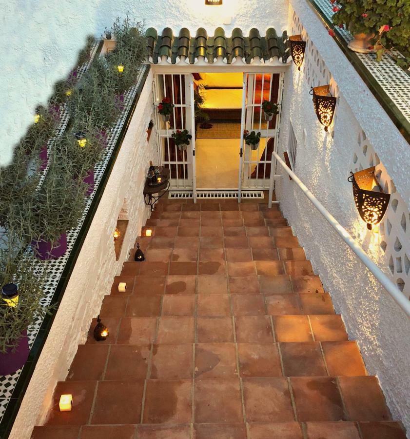 Villa Breeze Boutique Guest Rooms, Marbella Sitio de Calahonda Bagian luar foto