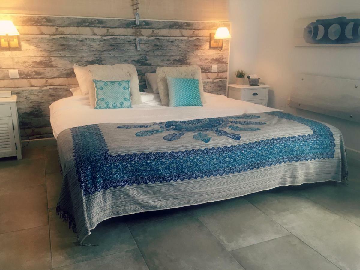 Villa Breeze Boutique Guest Rooms, Marbella Sitio de Calahonda Bagian luar foto